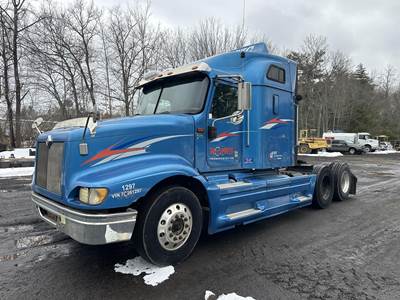 International 9400 Sleeper Semi Truck - Cummins
