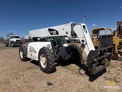 Caterpillar TL943 Telehandler