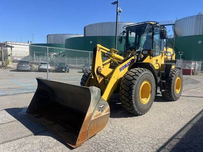 Komatsu WA200-8 Wheel Loader
