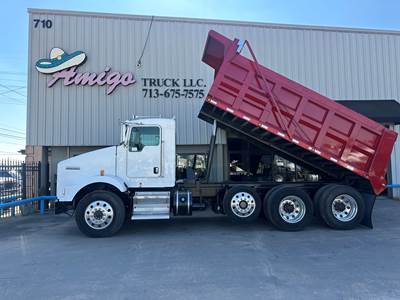 ***REDUCED PRICE*** 2013 Kenworth T800 Dump Truck with Lift Axle -- Location: Houston, TX