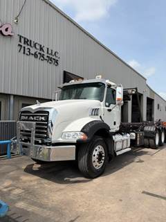 2014 Mack GU813 Roll Off Truck with Automatic Transmission and Automatic Tarp