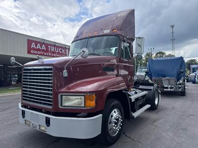Mack CH612 Single Axle Day Cab Truck - E7 350HP, 10 Speed Manual