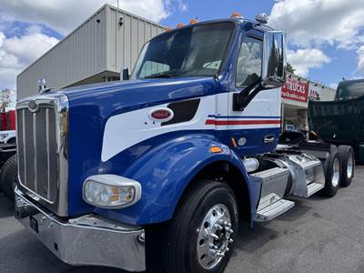Peterbilt 567 Day Cab Truck - Paccar, 10 Speed Manual