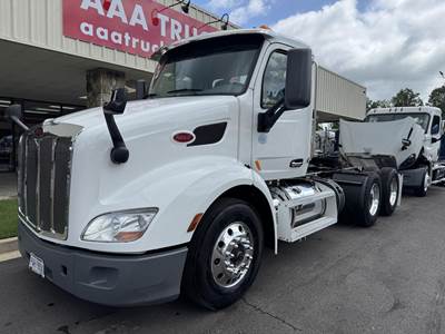 Peterbilt 579 Day Cab Truck - Paccar, 10 Speed Manual