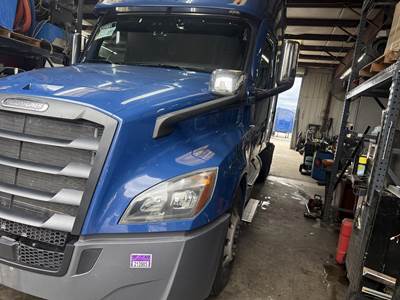 Freightliner Cascadia 126 Sleeper Semi Truck - Raised Roof Sleeper, Detroit 455HP, 12 Speed Dt12 Amt