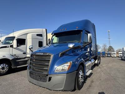 Freightliner Cascadia 126 Sleeper Semi Truck - Raised Roof Sleeper, Detroit 455HP, 12 Speed Dt12 Amt