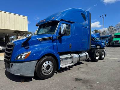 Freightliner Cascadia 126 Sleeper Semi Truck - Detroit, 12 Speed Dt12 Amt