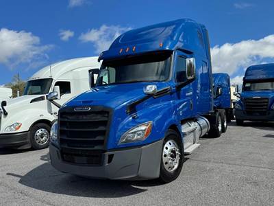 Freightliner Cascadia 126 Sleeper Semi Truck - Detroit, 12 Speed Dt12 Amt