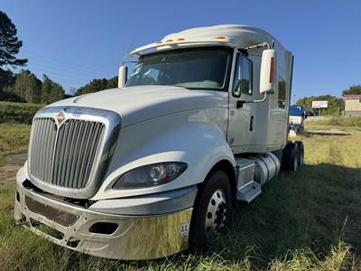 International ProStar Sleeper Semi Truck - Cummins