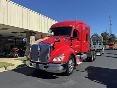 Kenworth T680 Sleeper Semi Truck - 76" Mid Roof Sleeper, 455HP, 12 Speed Amt