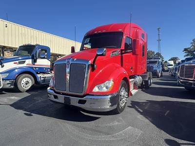 Kenworth T680 Sleeper Semi Truck - 76" Mid Roof Sleeper, 455HP, 12 Speed Amt
