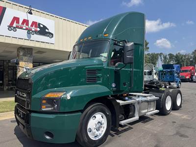 Mack Anthem 64T Sleeper Semi Truck - MP8 415HP