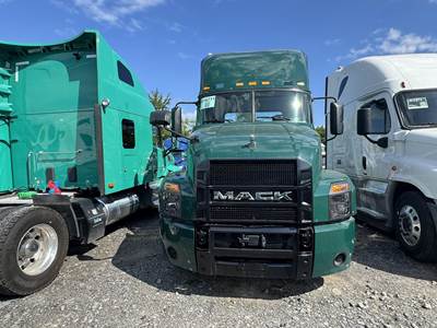 Mack Anthem 64T Sleeper Semi Truck - MP8 415HP