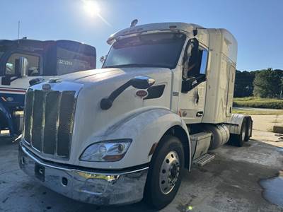 Peterbilt 579 Sleeper Semi Truck - Paccar, Automatic