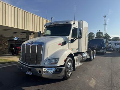 Peterbilt 579 Sleeper Semi Truck - Paccar, Automatic