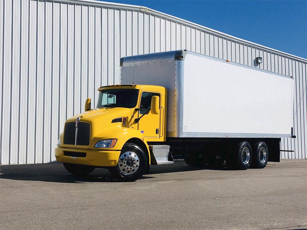 2013 Kenworth T370 Box Truck Liftgate For Sale, 130,000 Miles