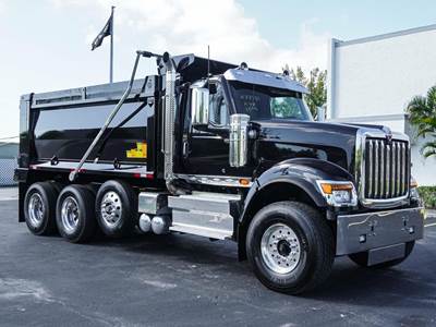 Western Star 47X Dump Truck