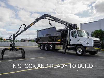 Freightliner 114SD Grapple Truck