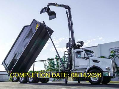 Freightliner 114SD Grapple Truck