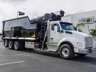 Kenworth T880 Grapple Truck