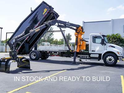 Peterbilt 537 Grapple Truck