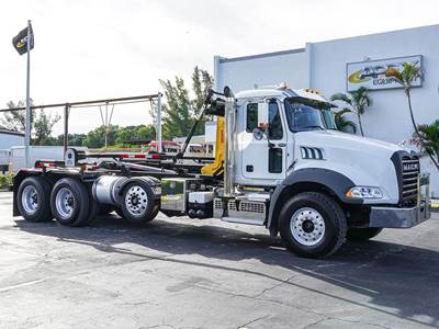 Mack Granite 64BR Hooklift Truck