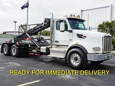 Peterbilt 567 Roll Off Truck