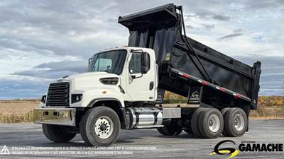 Freightliner 114SD Tandem Axle Cab & Chassis Truck - Cummins, 350HP, 6 Speed Automatic