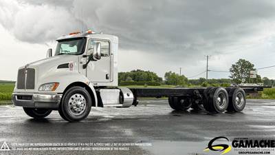 Kenworth T370 Tandem Axle Cab & Chassis Truck - Paccar, 330HP, 6 Speed Automatic
