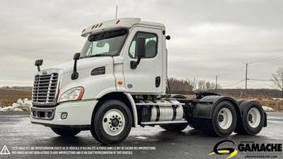 Freightliner Cascadia 113 Day Cab Truck - Detroit 350HP, 13 Speed Ultrashift Amt