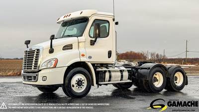 Freightliner Cascadia 113 Day Cab Truck - Detroit 350HP, 13 Speed Ultrashift Amt