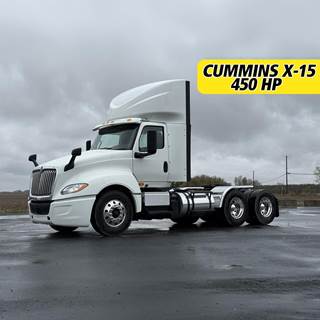 International LT Day Cab Truck - Cummins 450HP, 12 Speed Amt