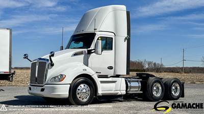 Kenworth T680 Day Cab Truck - Paccar 455HP, 12 Speed Automatic