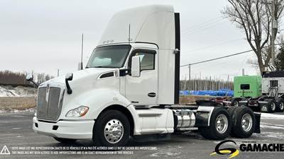 Kenworth T680 Day Cab Truck - Paccar 455HP, 13 Speed Manual