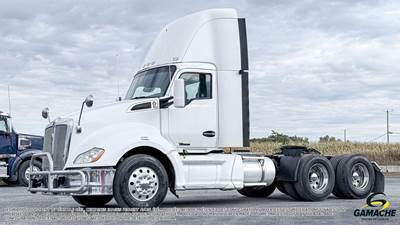 Kenworth T680 Day Cab Truck - Paccar 485HP, 13 Speed Ultrashift Automatic