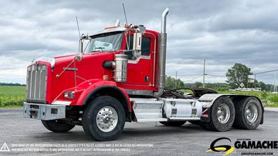 Kenworth T800 Day Cab Truck - Cummins 550HP, 18 Speed Manual