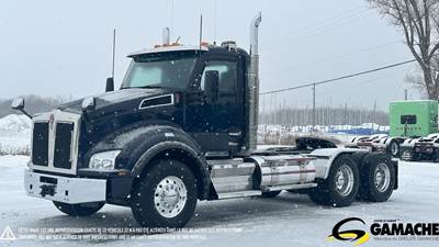 Kenworth T880 Day Cab Truck - Cummins 565HP, 18 Speed Manual