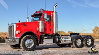 Peterbilt 367 Day Cab Truck - Paccar 510HP, 18 Speed Manual
