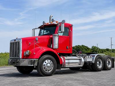 Peterbilt 378 Day Cab Truck - Cummins 475HP, 18 Speed Manual