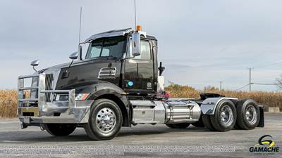 Western Star 5700XE Day Cab Truck - Detroit 505HP, 18 Speed Manual