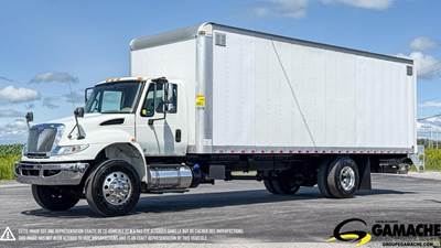 International DuraStar 4300 Box Truck - 250HP, 6 Speed Automatic, Roll up Door, Liftgate