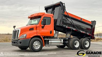Freightliner Cascadia 113 Dump Truck - Detroit 450HP, 10 Speed Manual, 14' Dump