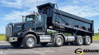Kenworth T800 Dump Truck - Paccar 455HP, 18 Speed Manual, 20' Dump