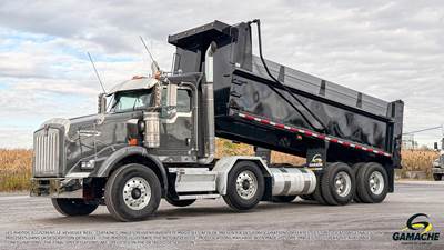 Kenworth T800 Dump Truck - Cummins 450HP, 18 Speed Manual