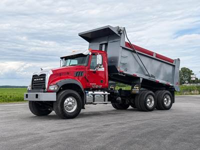 Mack Granite GU433 Dump Truck - Cummins 345HP, 8Ll Manual