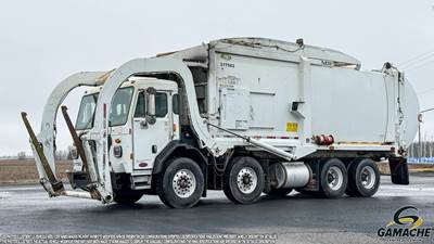 Peterbilt 520 Tandem Axle Side Load Garbage Truck - Paccar, 380HP, 6 Speed Automatic