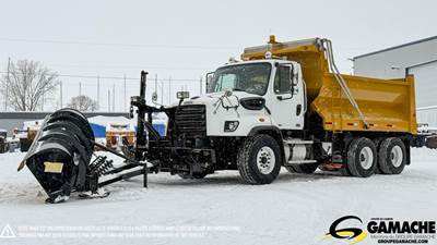Freightliner 114SD Tandem Axle Plow / Spreader Truck - Detroit, 6 Speed Allison Rds Automatic