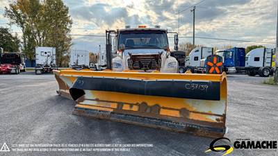 Freightliner M2 106 Tandem Axle Plow / Spreader Truck - Detroit, 350HP, 6 Speed Automatic
