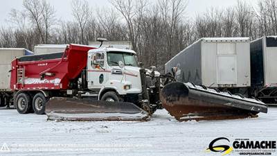 Western Star 4700 Tandem Axle Plow / Spreader Truck - Detroit, 450HP, 5 Speed Allison Rds Automatic