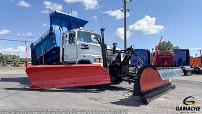 Western Star 4700 Plow / Spreader Truck - Cummins, 345HP, 6 Speed Automatic